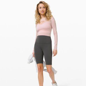 *WITH TAG* LULULEMON LA Better Best Long Sleeve Sz 4 BRAND NEW! - Ultimate Deal